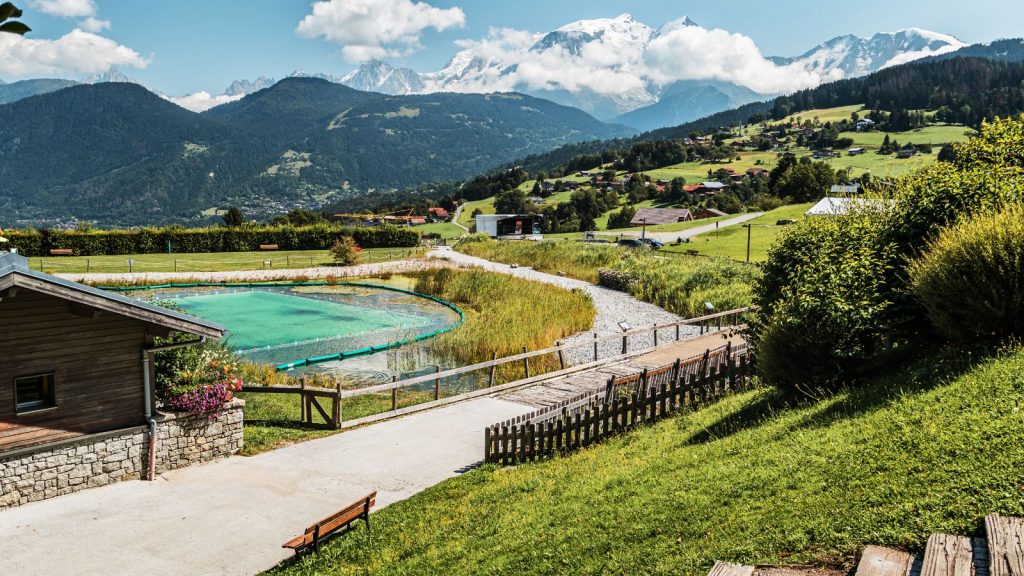 photo combloux summer view lake biotope mountain