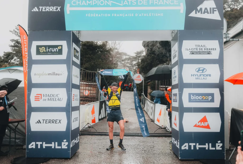 Baptiste Chassagne remporte les championnats de France de trail