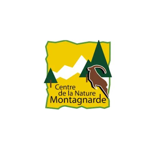 logotipo del centro de naturaleza de montaña