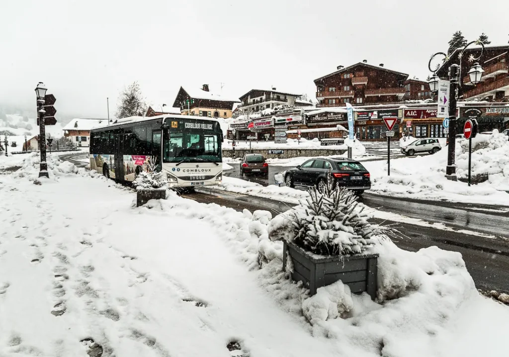 Autobús de esquí de Combloux