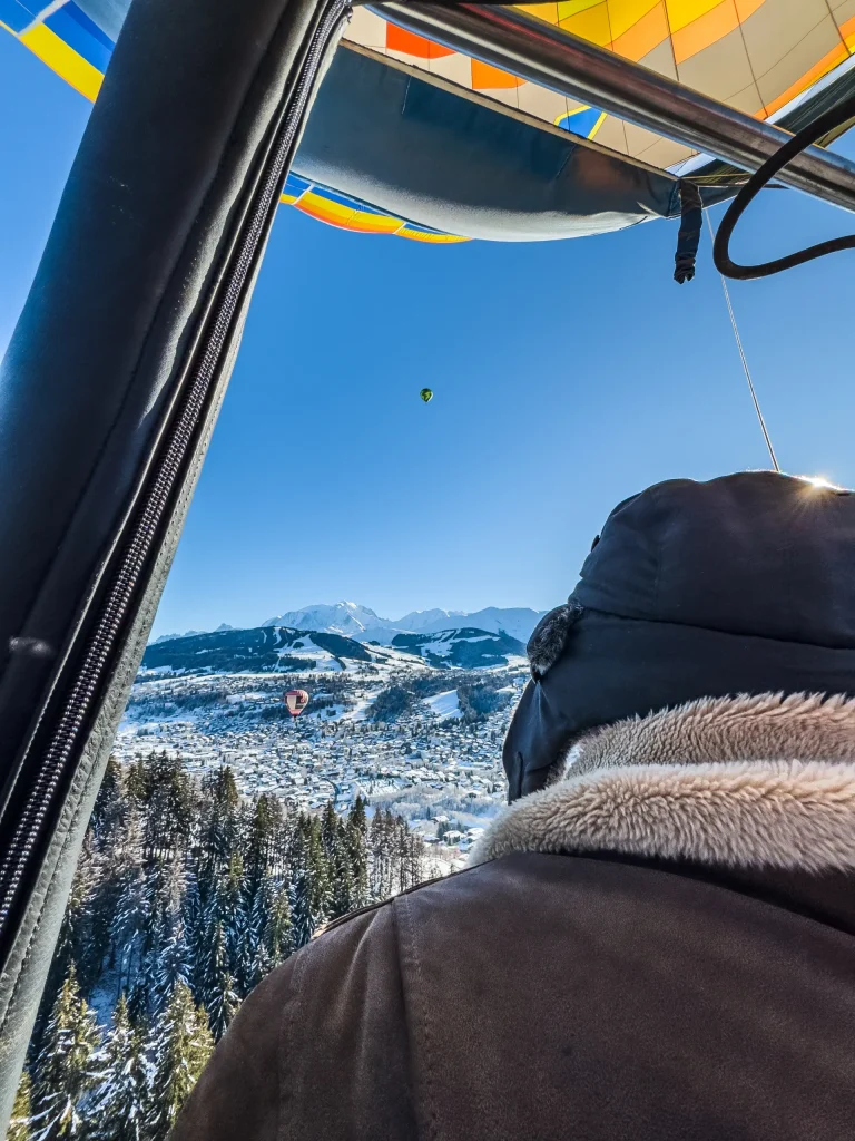 Vista desde el globo aerostático en Combloux