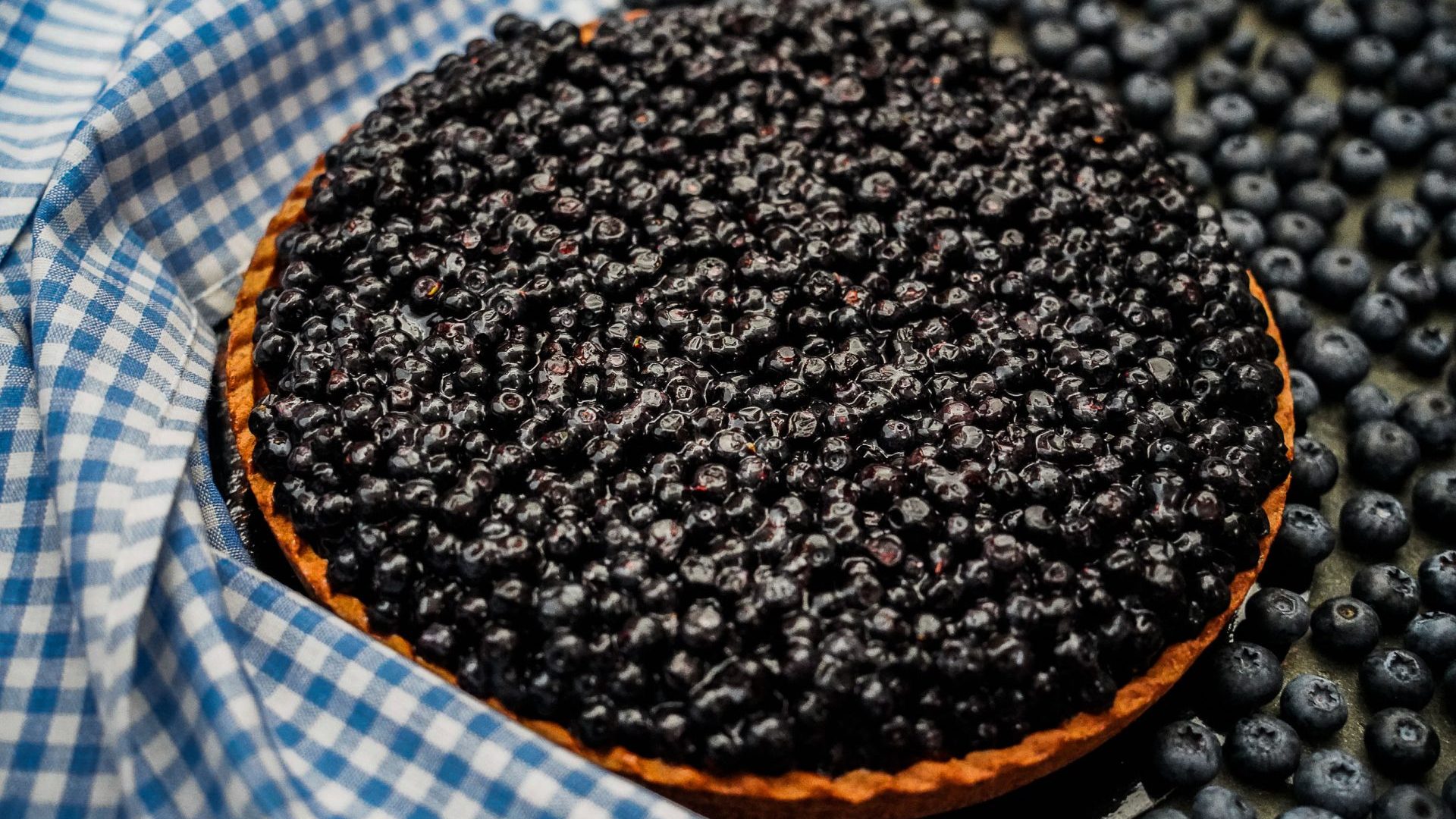Combloux blueberry tart