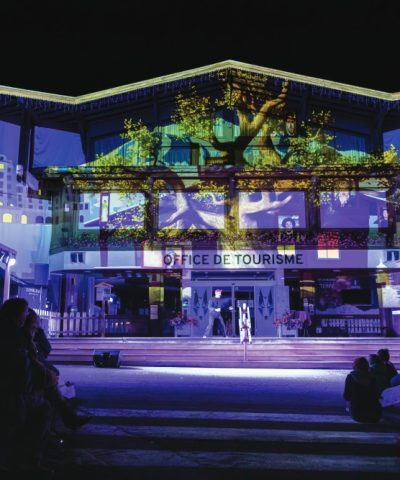 videomapping facade tourism office combloux night show