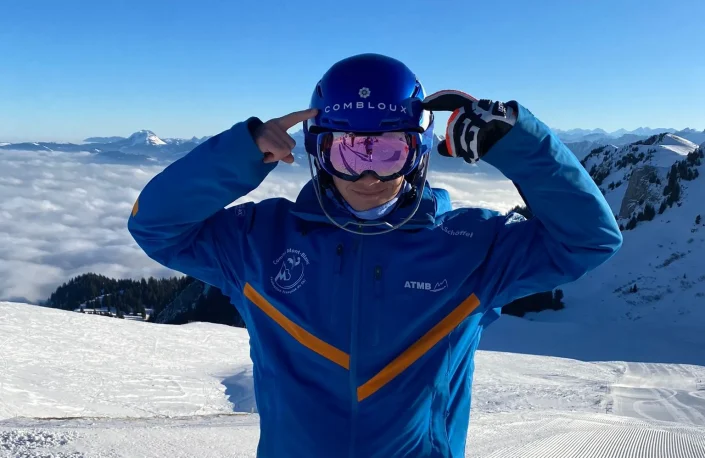 adrian lafont sur piste combloux casque combloux