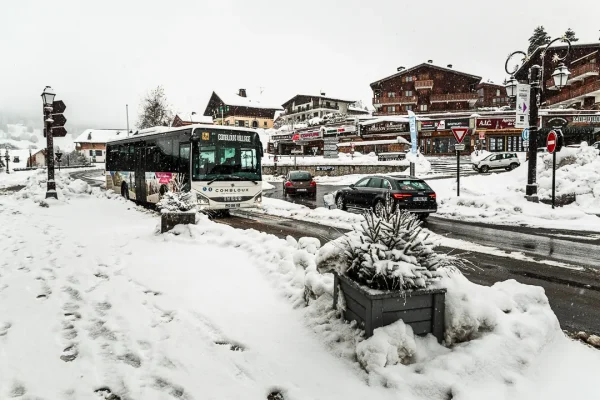 Autobús de esquí de Combloux