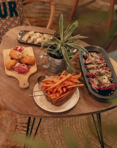 On a testé pour vous : un dîner entre amis au Chalet Gipsy