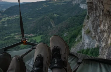 On a testé pour vous : la nuit en falaise avec NEO Mountain