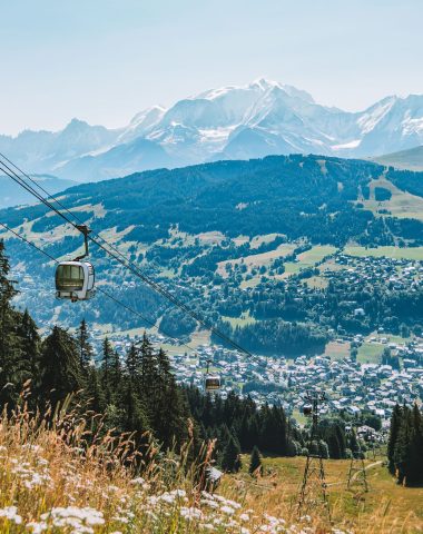 Jaillet cable car near Combloux